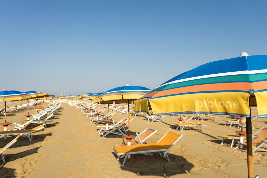 Appartamenti Azzurro Bibione Esterno foto